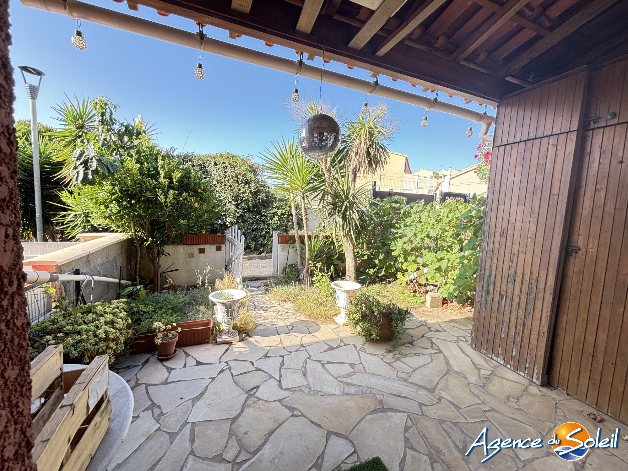 Maison en vente à Saint-Pierre-la-Mer - Agence du Soleil (Réf. 14-11465-AGENCEDUSOLEIL)