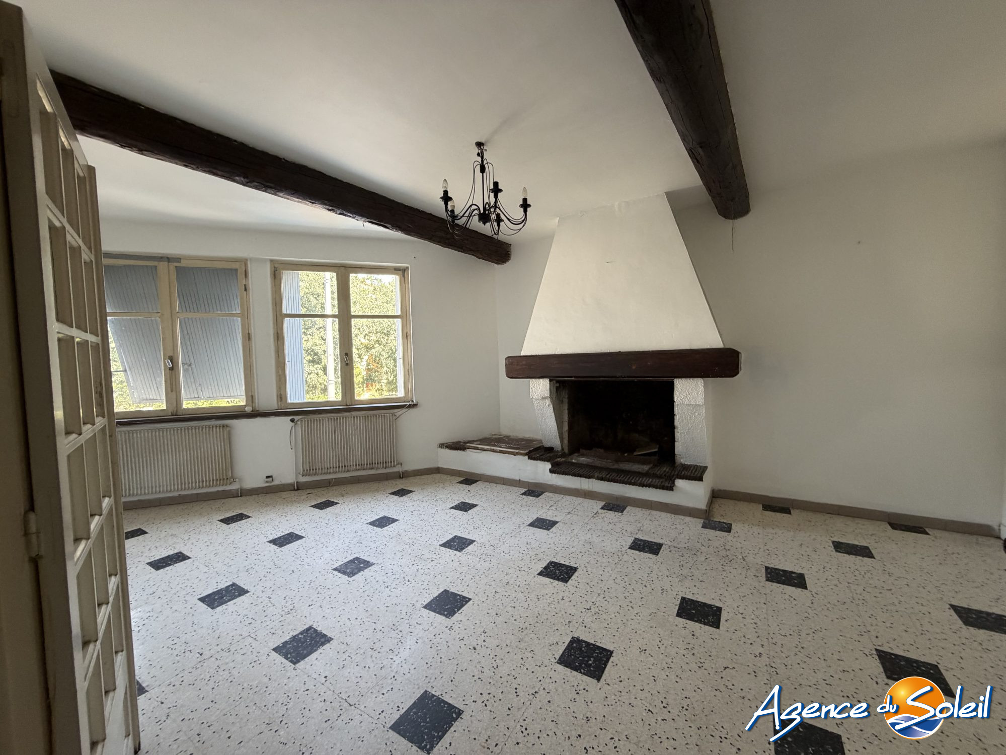 Maison en vente à Lézignan-Corbières - Agence du Soleil (Réf. 26-11467-AGENCEDUSOLEIL)