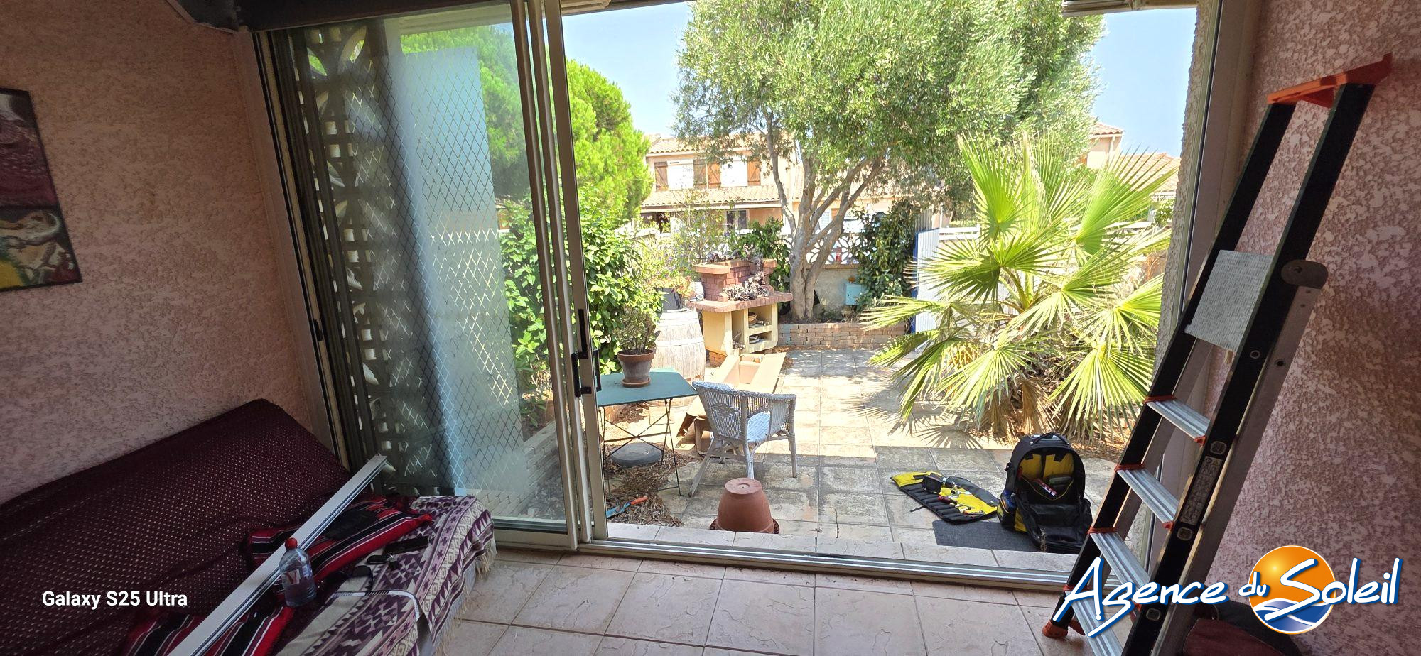Maison en vente à Saint-Pierre-la-Mer - Agence du Soleil (Réf. 23-11552-AGENCEDUSOLEIL)