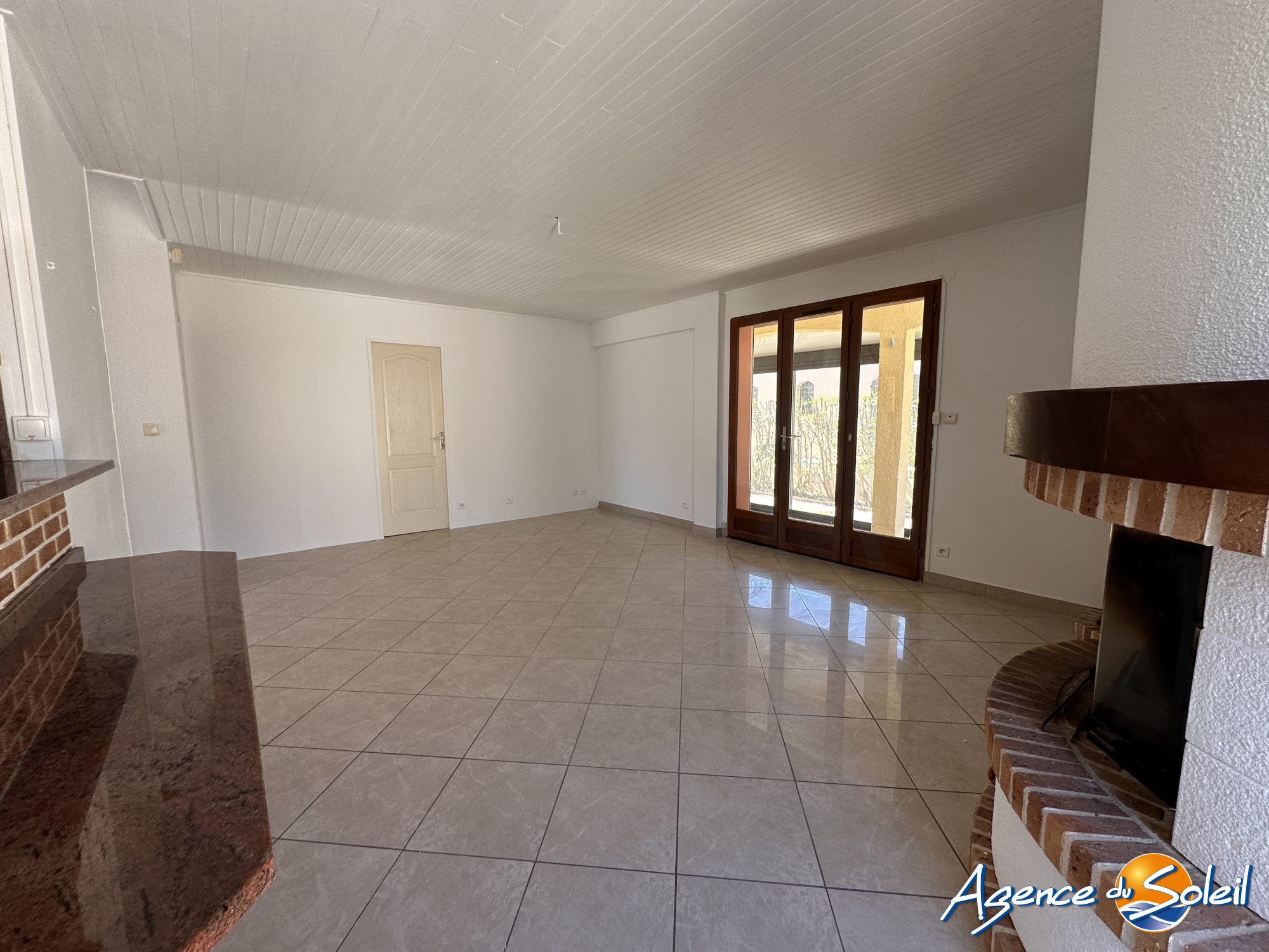 Terrasse - Maison Canet-en-Roussillon (Réf. 19-11700-AGENCEDUSOLEIL)