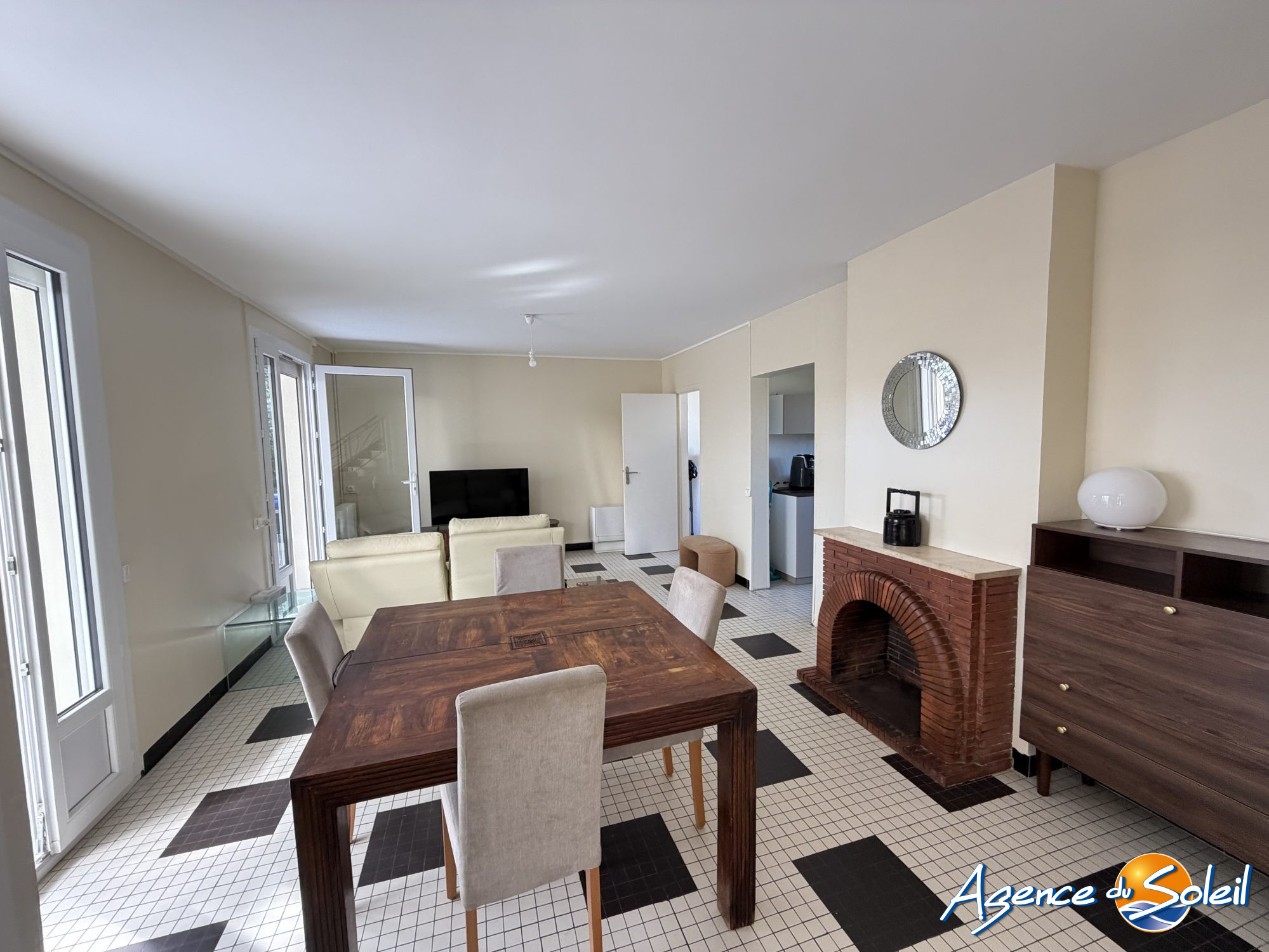 Maison en vente à Lézignan-Corbières - Agence du Soleil (Réf. 26-11707-AGENCEDUSOLEIL)