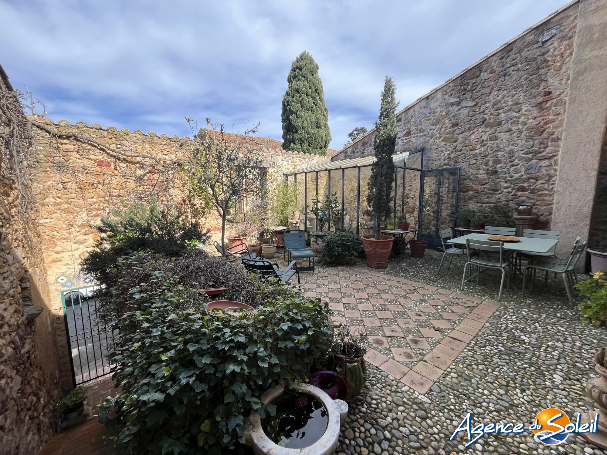 Terrasse - Maison Bizanet (Réf. 11-11545-AGENCEDUSOLEIL)