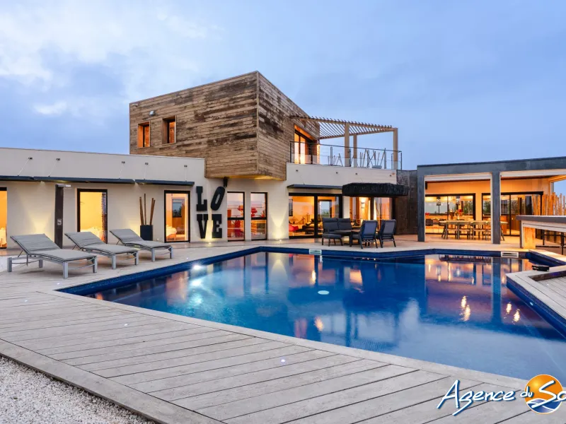 Maison à vendre à Narbonne - 211 m2