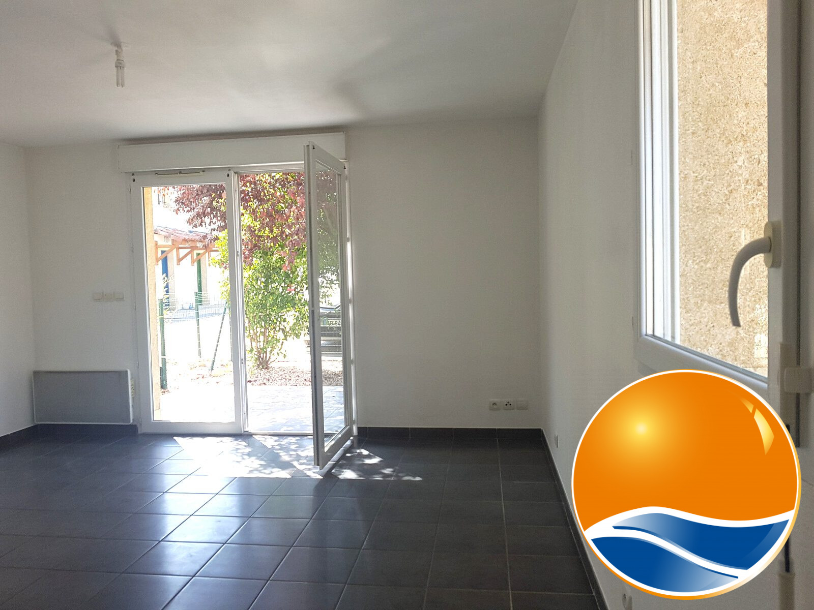 Maison en vente à Fleury - Agence du Soleil (Réf. 23-10063-AGENCEDUSOLEIL)