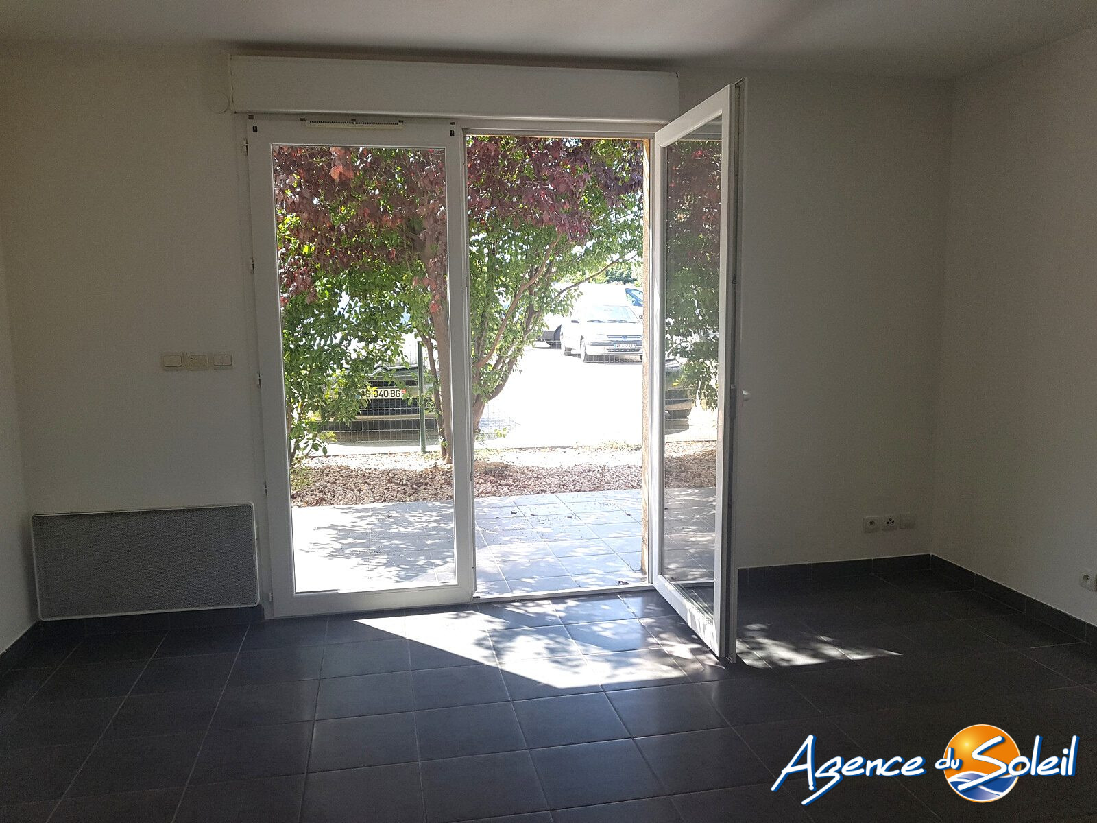 Vue extérieure - Maison Fleury (Réf. 23-10063-AGENCEDUSOLEIL)