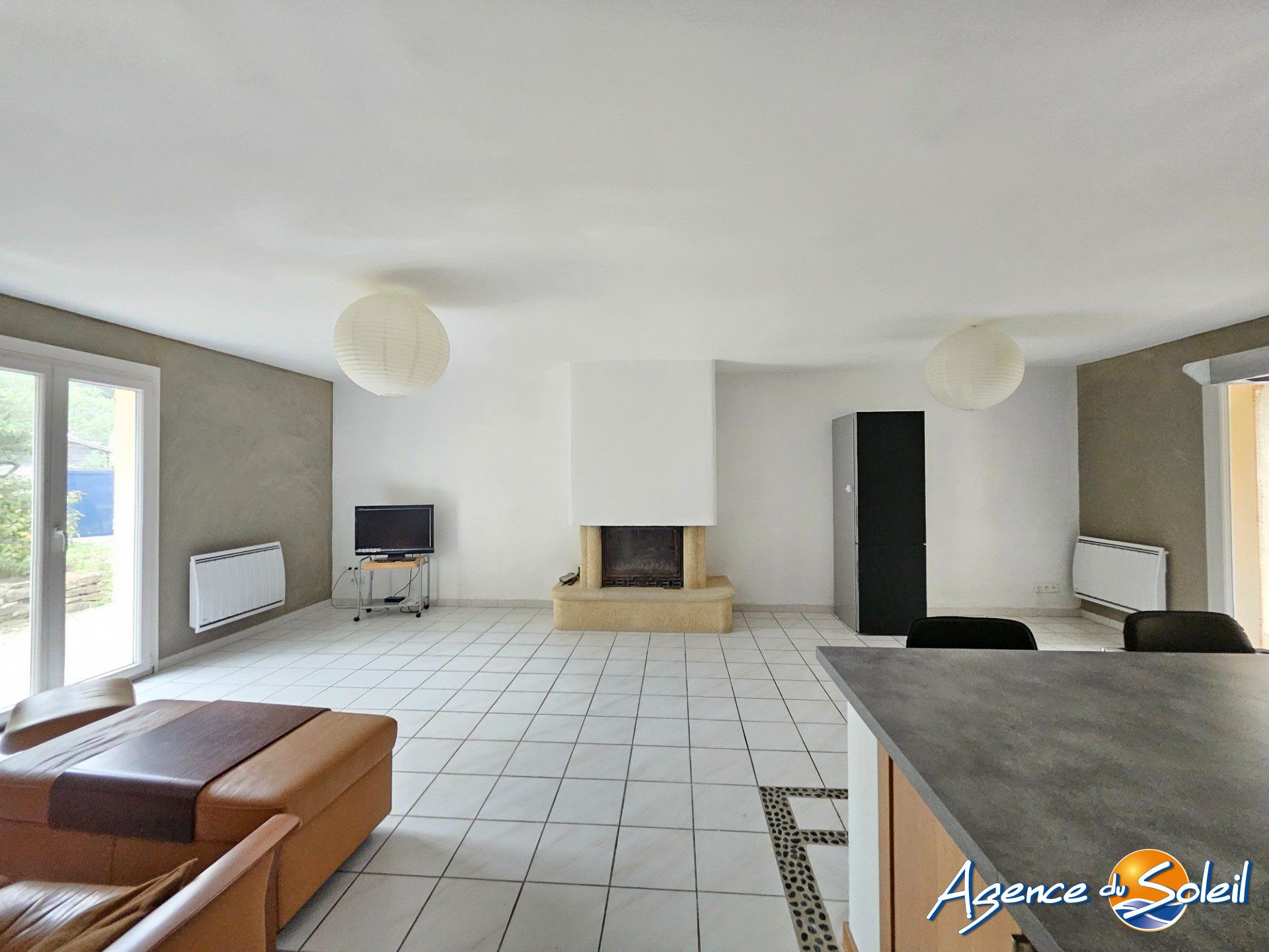 Chambre - Maison Tourouzelle (Réf. 26-9457-AGENCEDUSOLEIL)