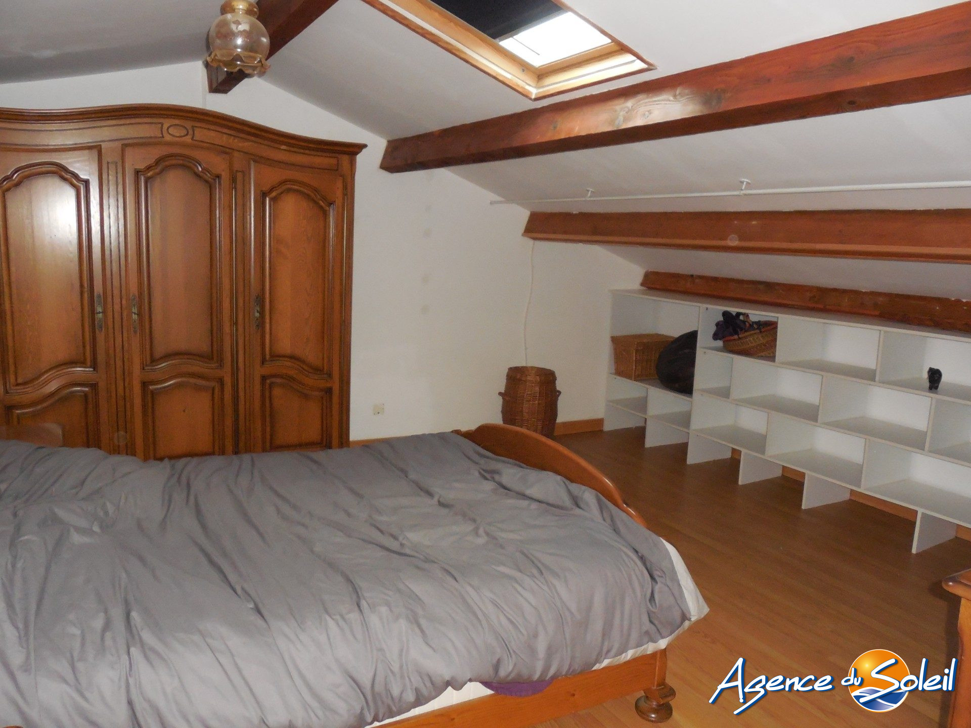 Chambre - Maison Port-la-Nouvelle (Réf. 10-10308-AGENCEDUSOLEIL)