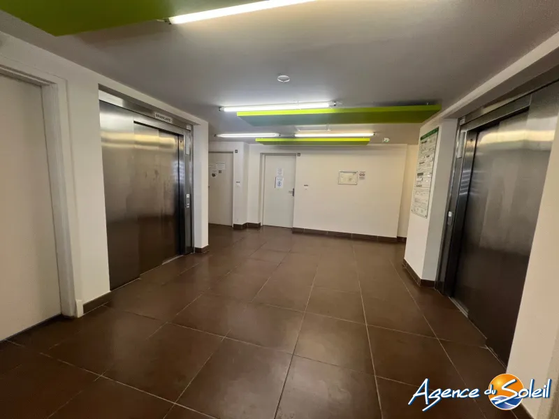 Immobilier pro a vendre a Béziers - 52 m2