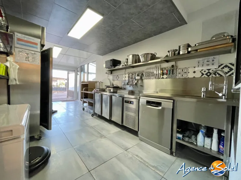 Immobilier pro a vendre a Saint-Cyprien - 48 m2