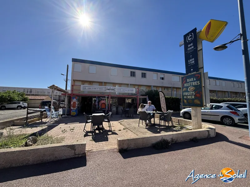 Immobilier pro à vendre à Saint-Pierre-la-Mer - 100 m2