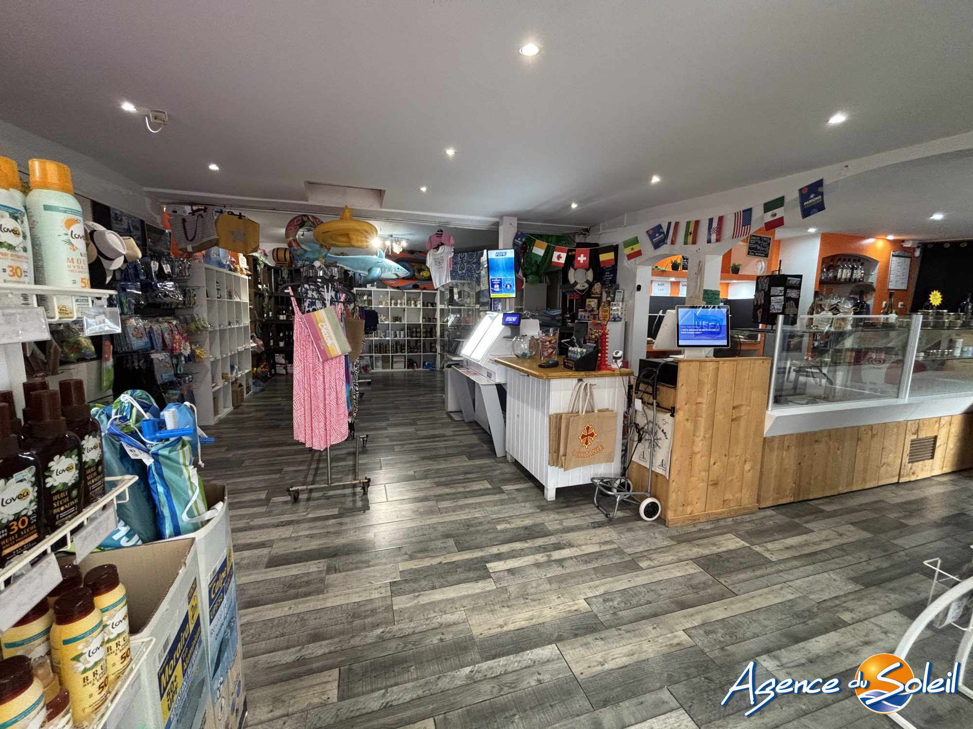 Terrasse - Immobilier Pro Saint-Pierre-la-Mer (Réf. 14-11612-AGENCEDUSOLEIL)