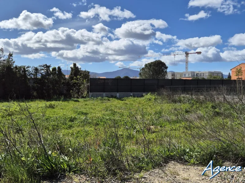 Terrain à vendre à Elne - 0 m2